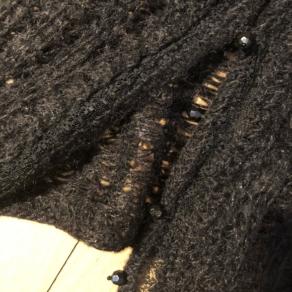 Top, crochet, wool - Picture 6 of 8